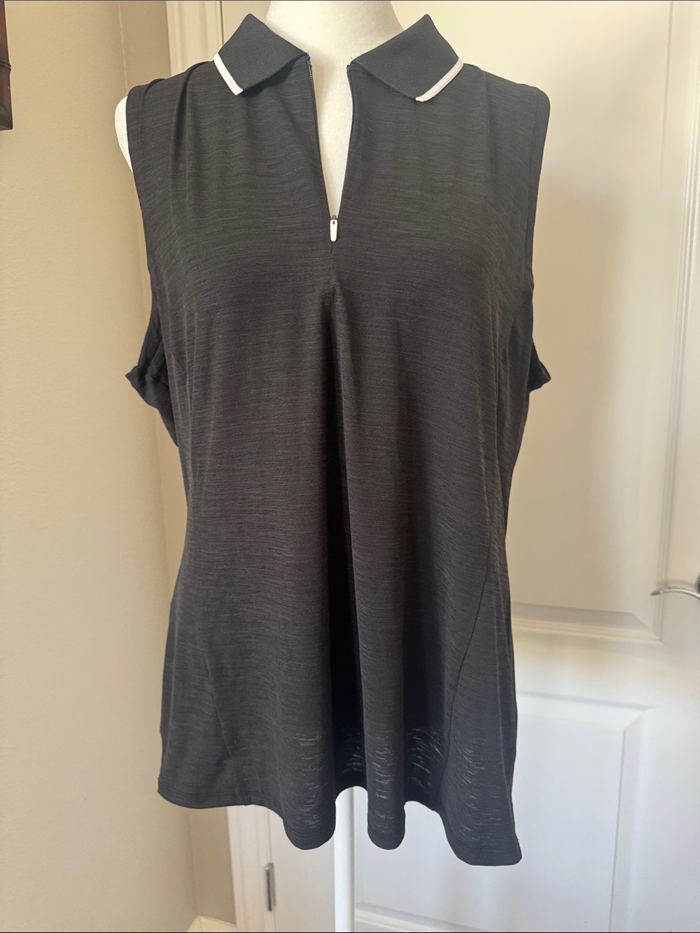 CALIA by Carrie Underwood Black Sleeveless Polo Top with White Collar Trim